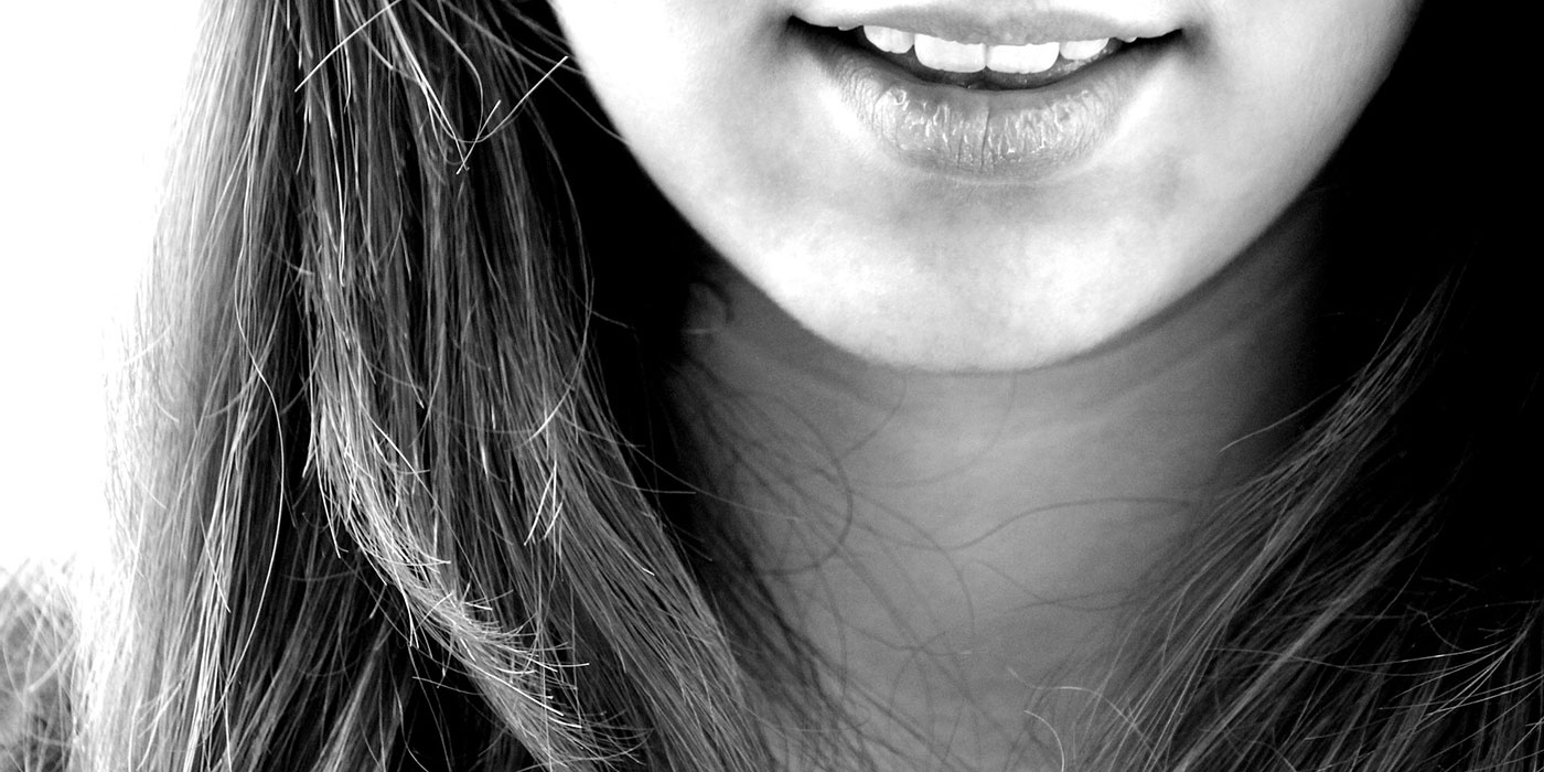 Girl smiling (closeup)